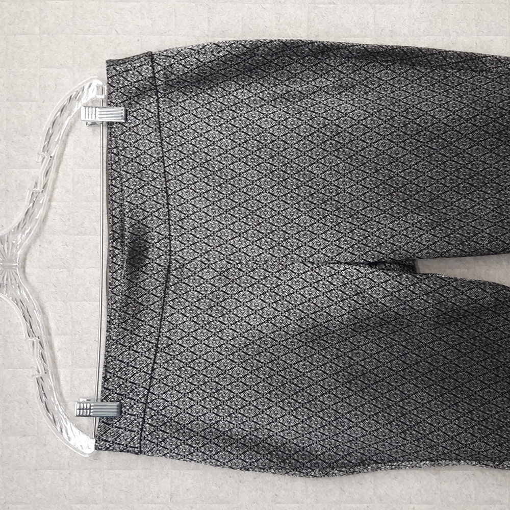 Chico's Geometric Pattern Ankle Pants - image 3